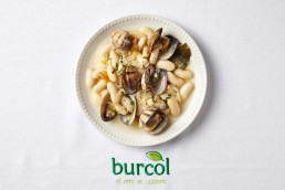 ¿Cómo hacer Alubias Blancas con Almejas?
